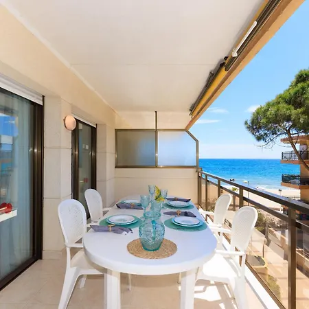 Apartment Uhc Txingudi Cambrils